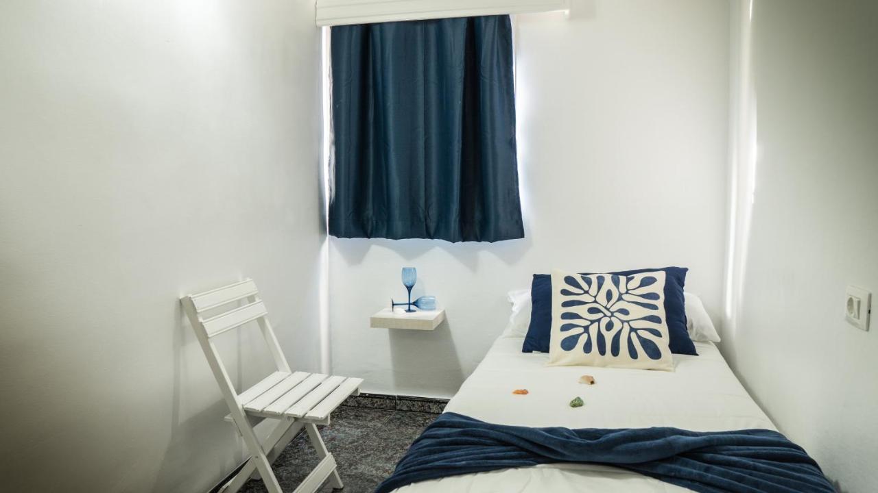 Chambre Simple avec Salle de Bains Commune