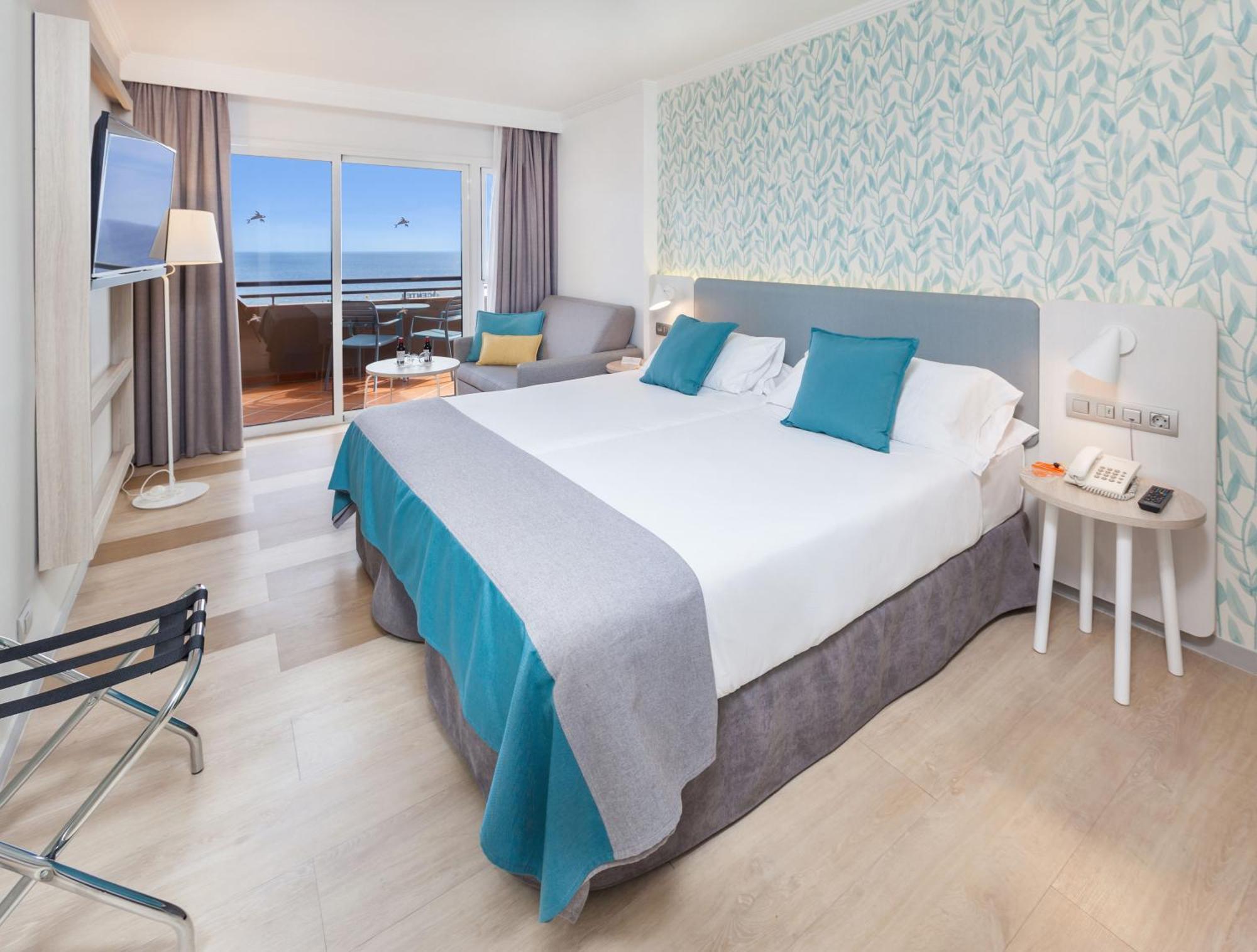 Hébergement Double Deluxe avec Vue (Réservé aux Adultes de 18 Ans et Plus)