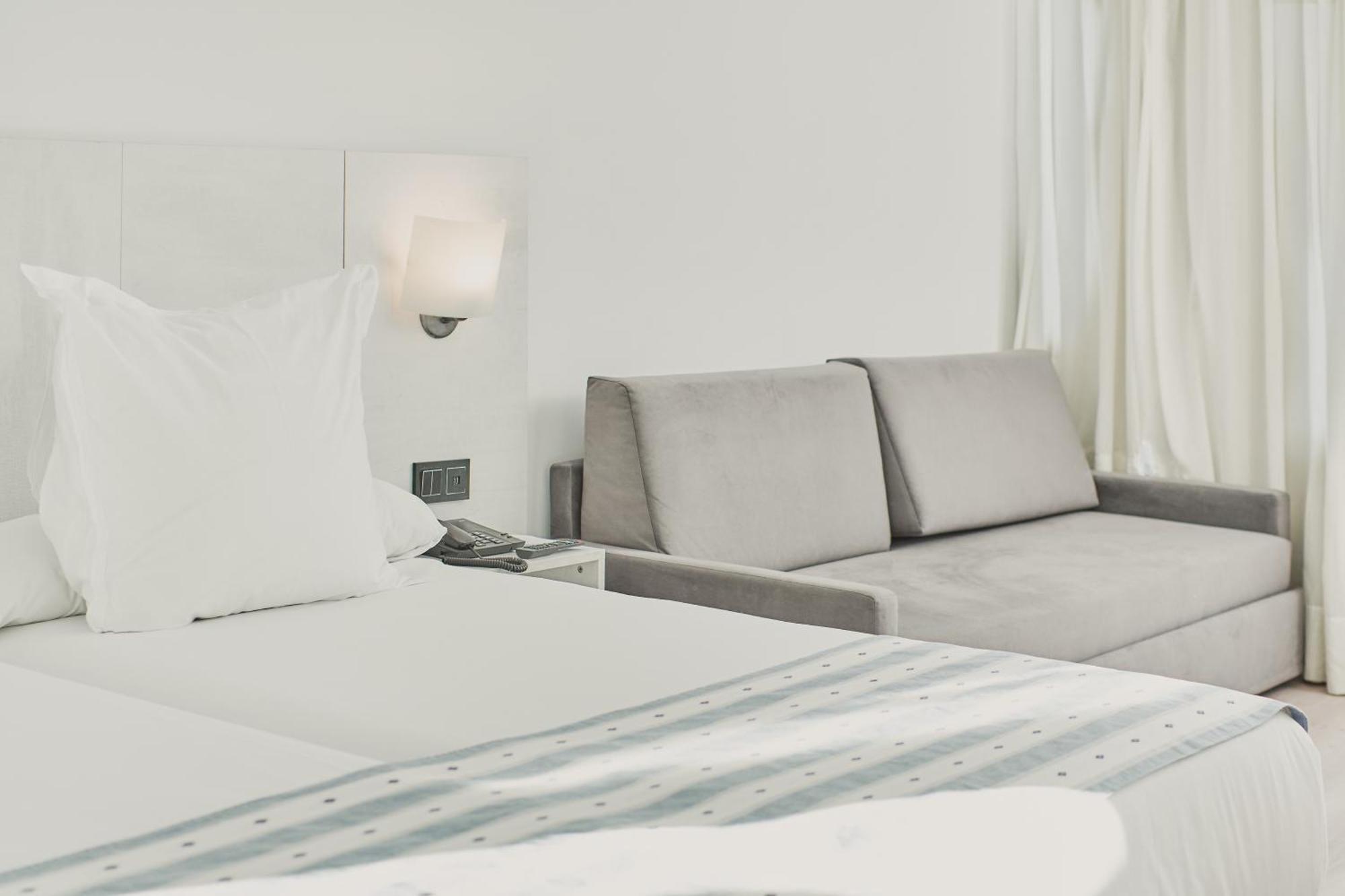 Habitación Familiar (2 adultos + 1 niño)
