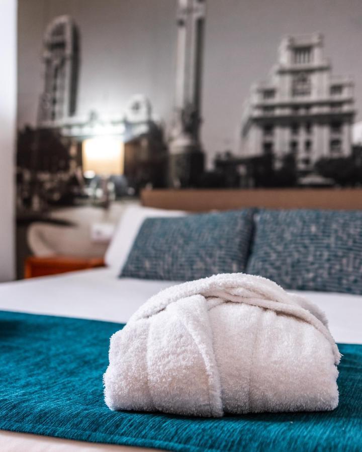 Chambre Double ou Lits Jumeaux Extérieure avec Vue sur Ville
