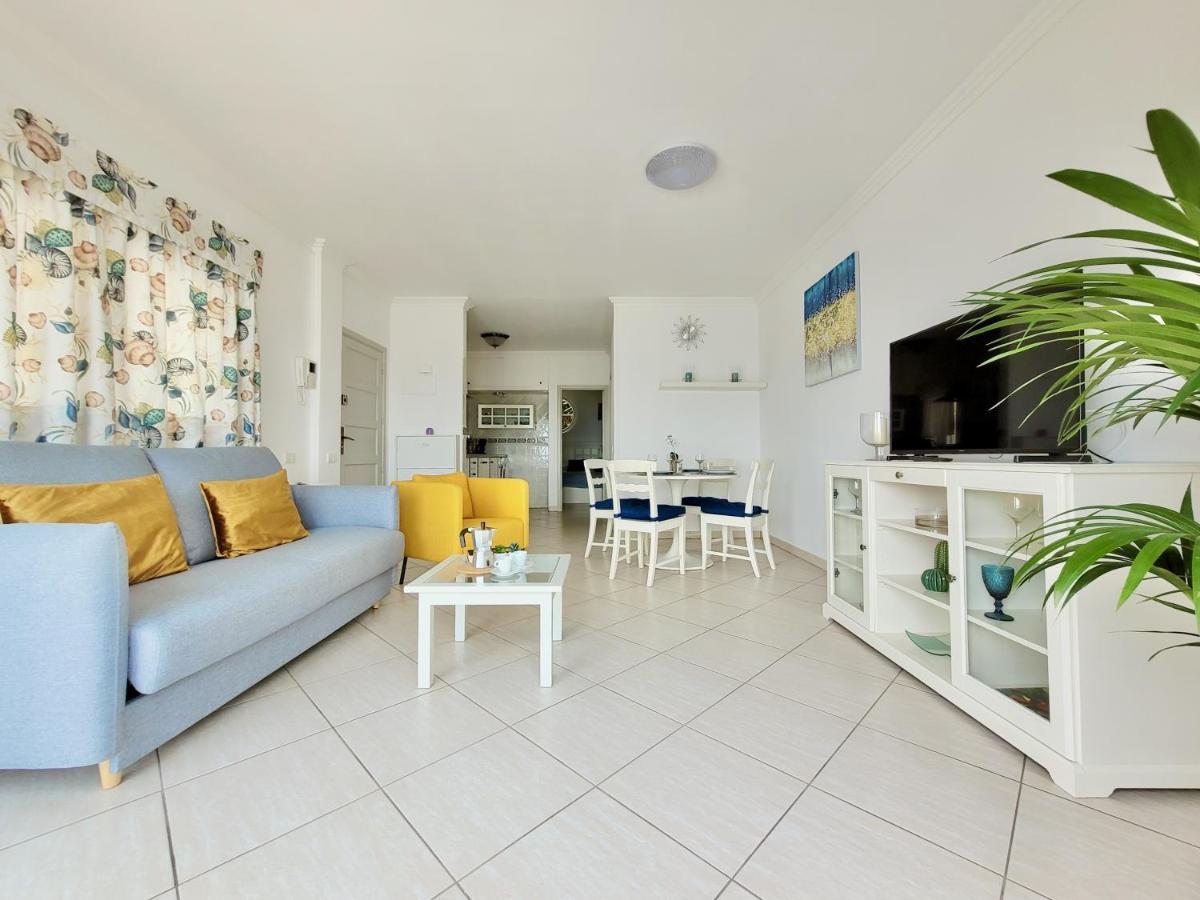 Apartamento com 1 Quarto