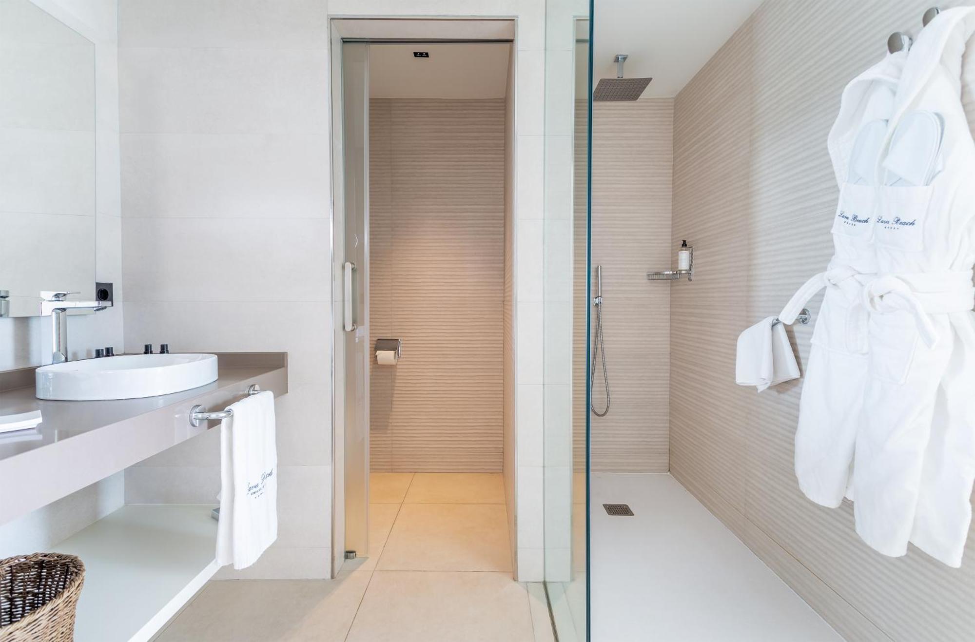 Suite Junior con vistas al jardín (3 adultos) - Acceso al spa incluido