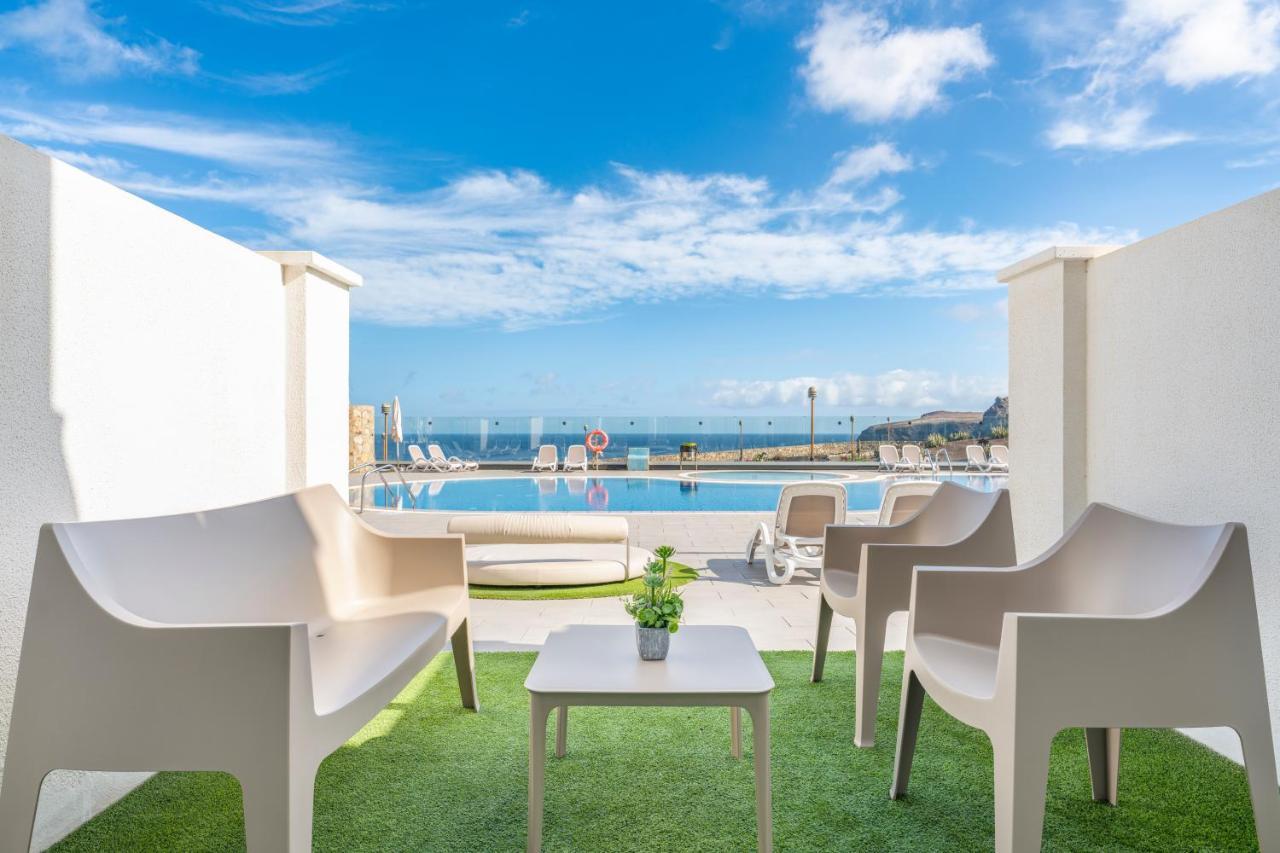 Habitación Doble con vistas a la piscina