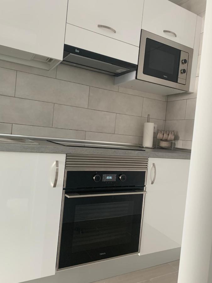 Studio Apartment with Sea View,1337667257:JPEG