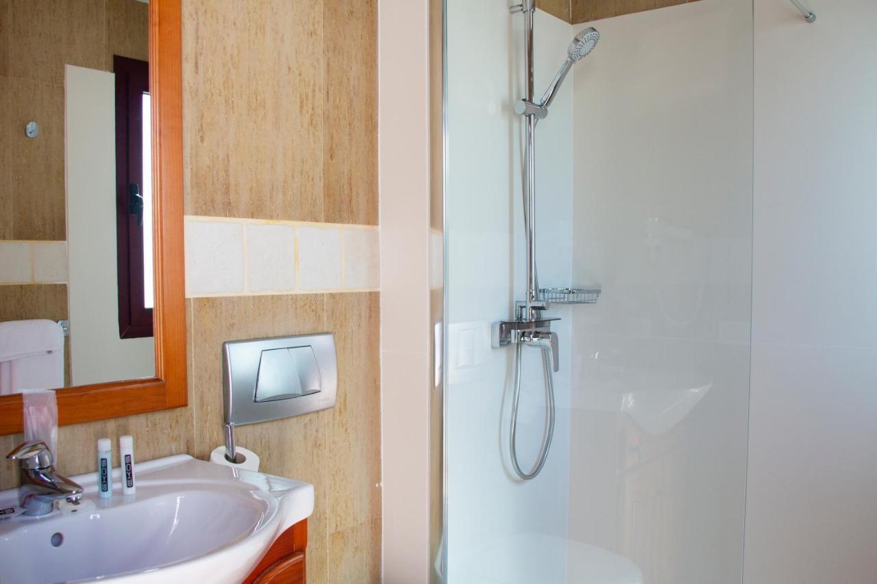 Apartamento con vistas al mar (2 adultos + 1 niño)