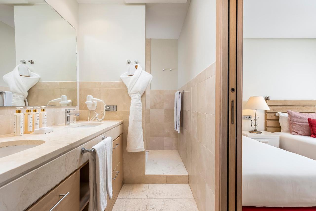 Two-Bedroom Suite Partial Sea View