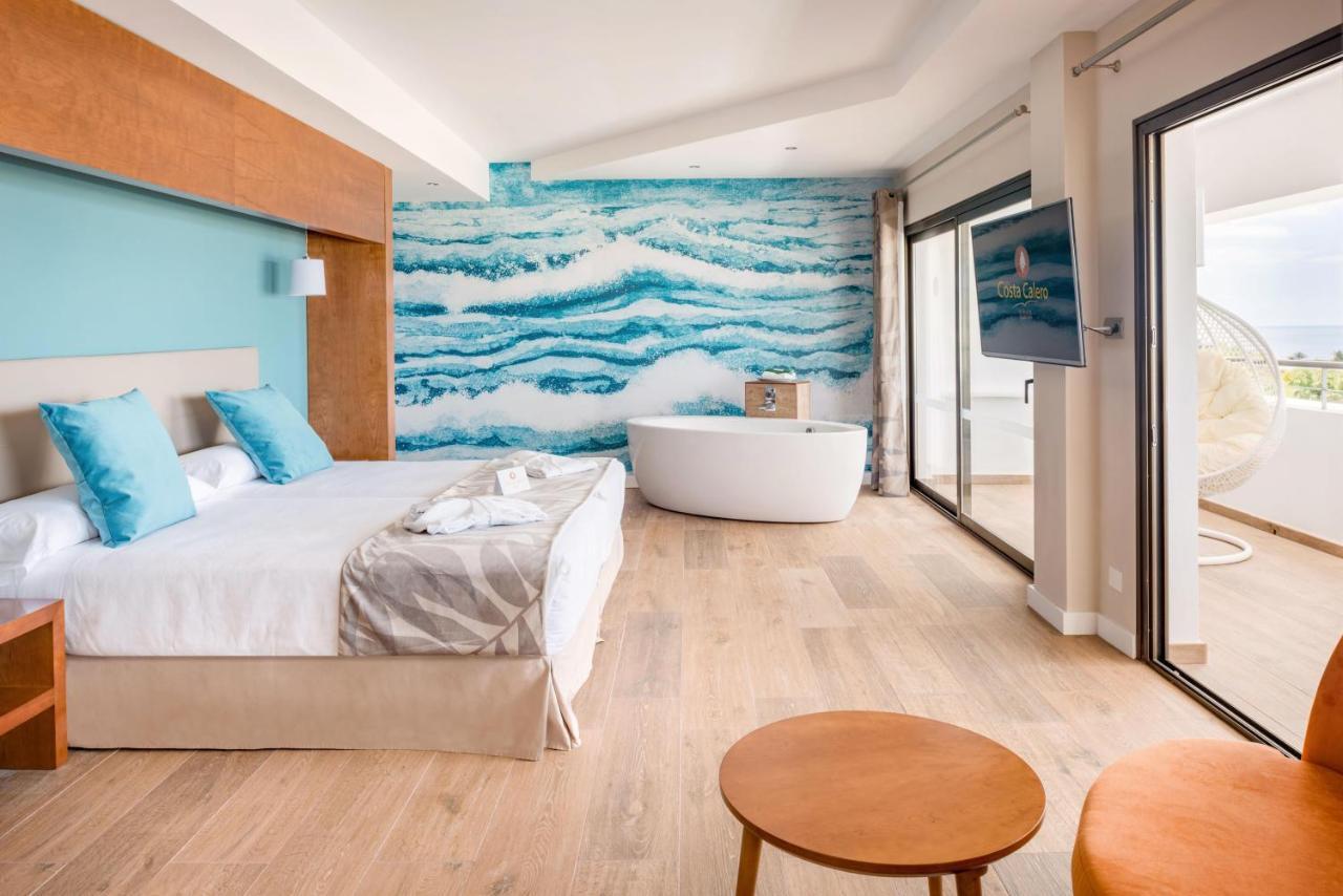 Select Suite with Sea View,1525256368:JPEG