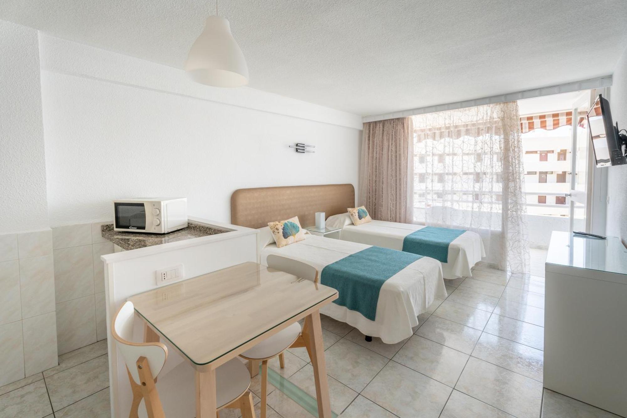 Superior Triple Studio Sea View