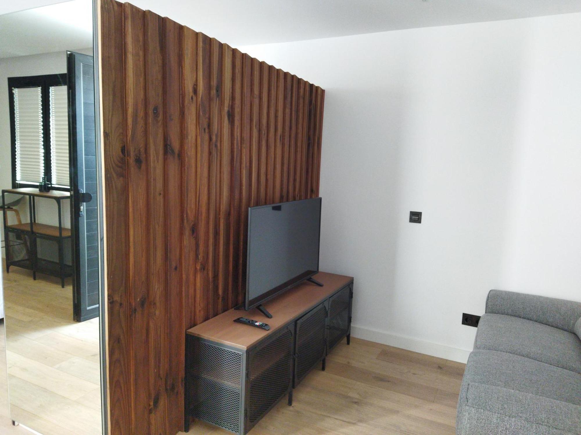Estudio con 1 cama grande
