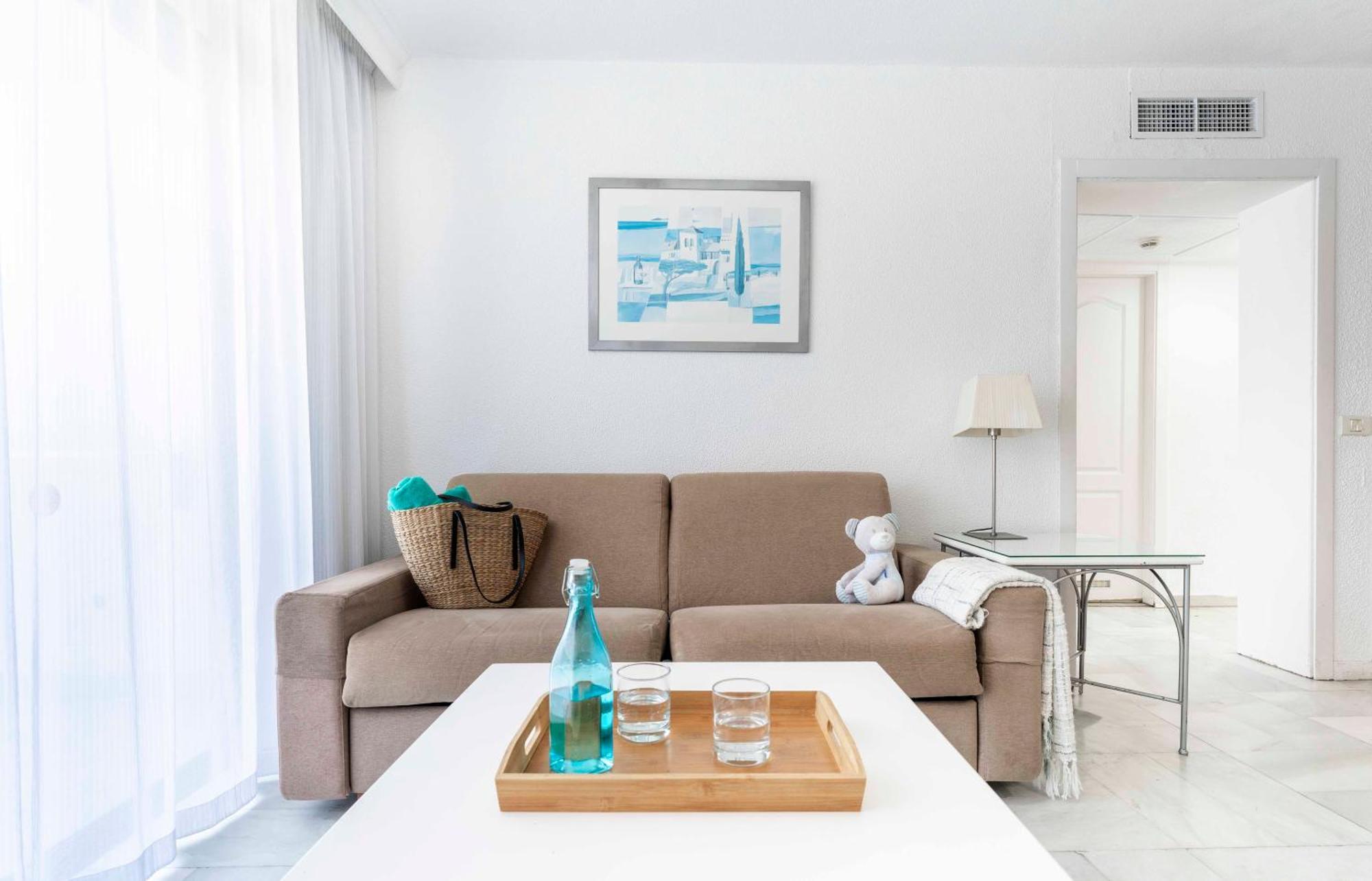 Appartement met 2 Slaapkamers en Uitzicht op Zee