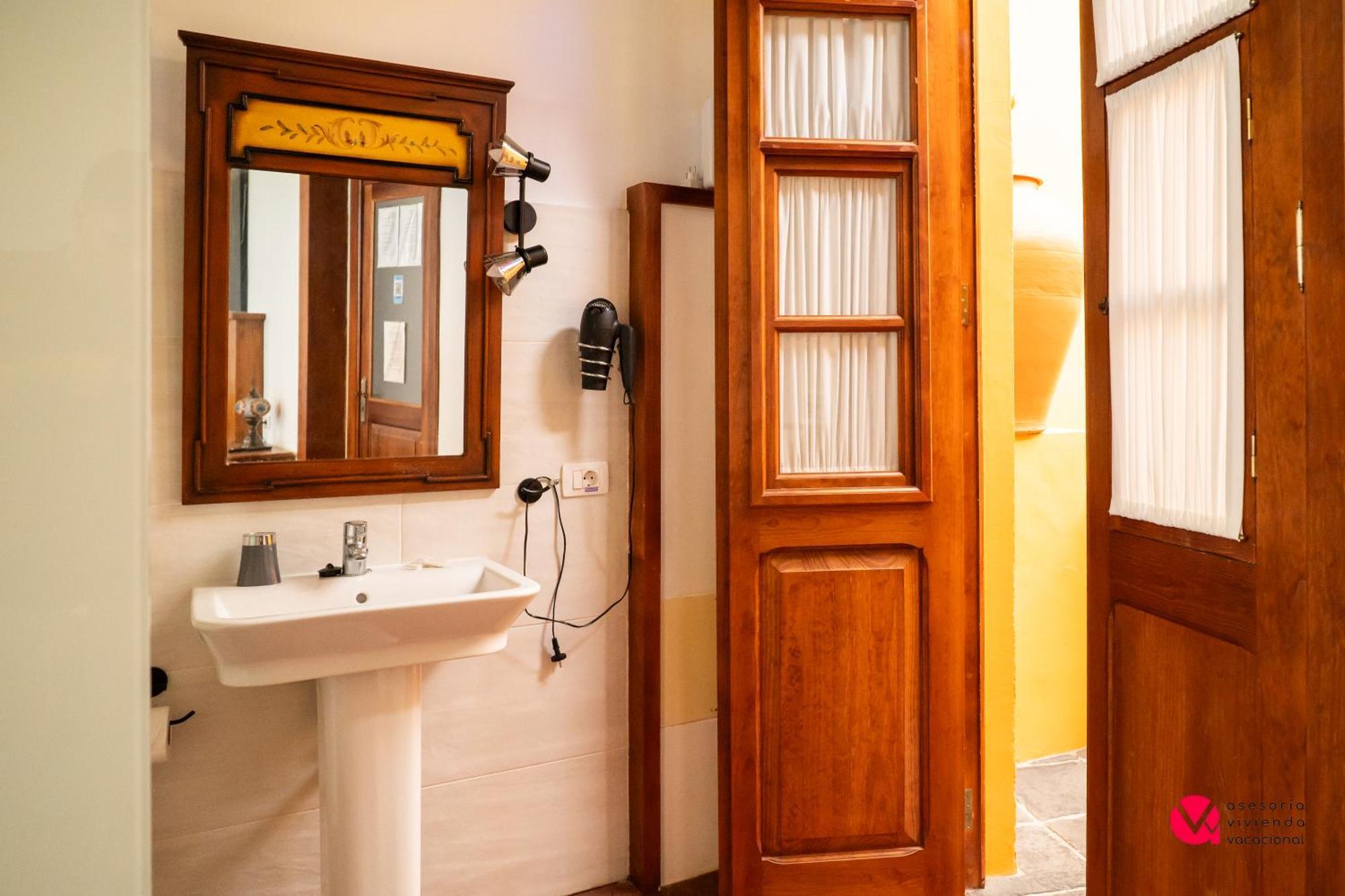 Habitación Doble con baño privado