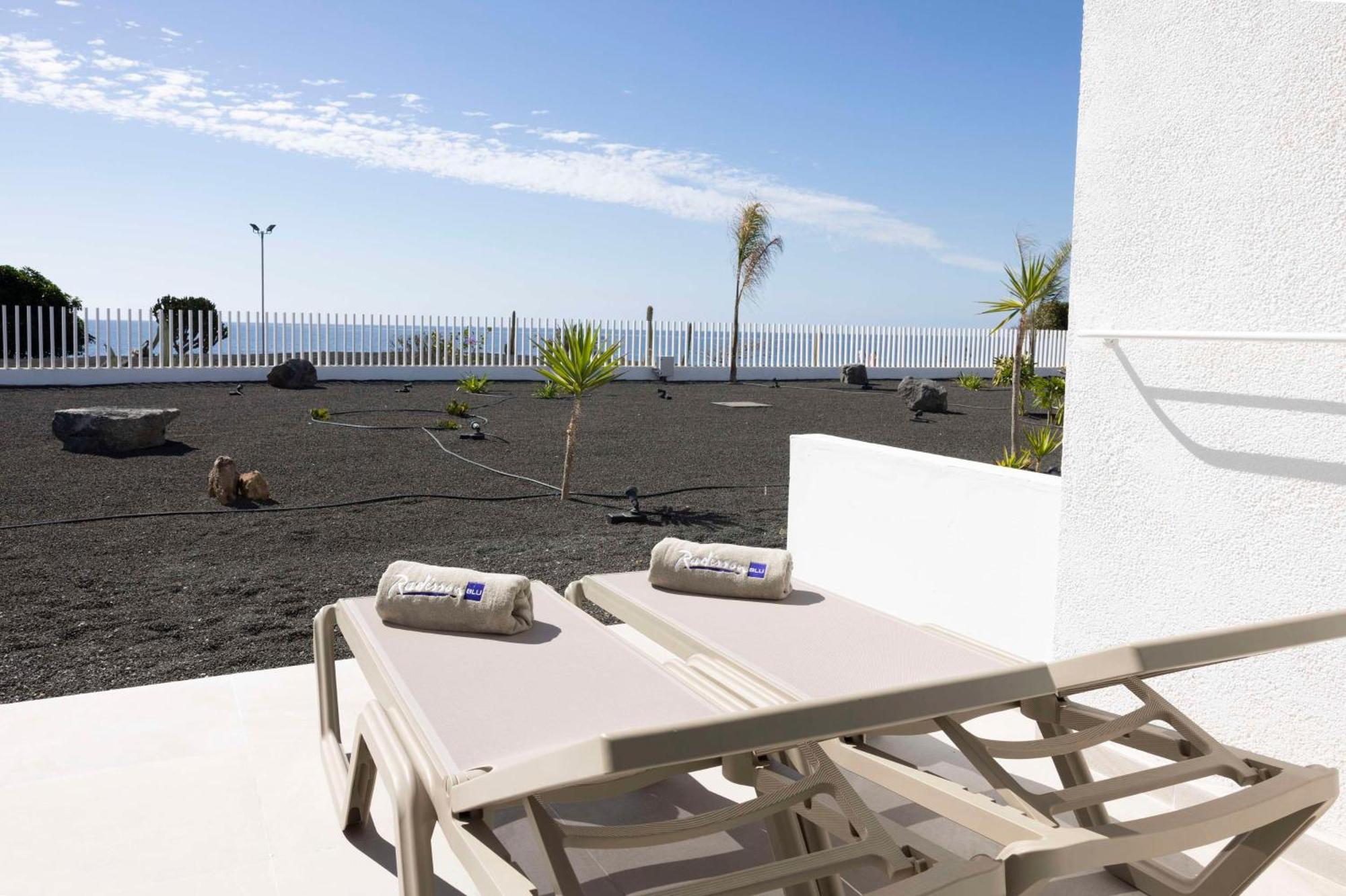Suite Junior con vistas frontales al océano