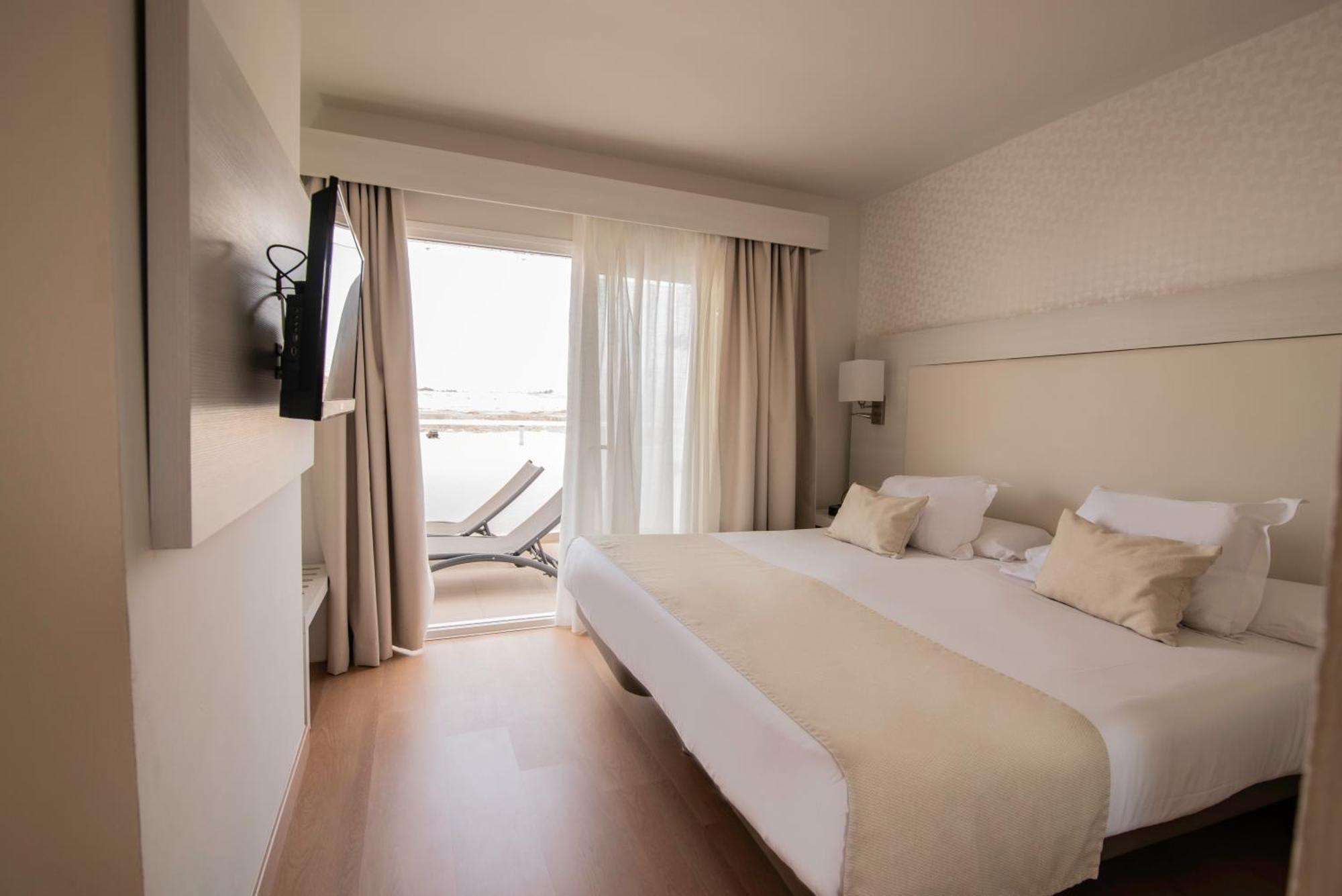 Junior Suite Select