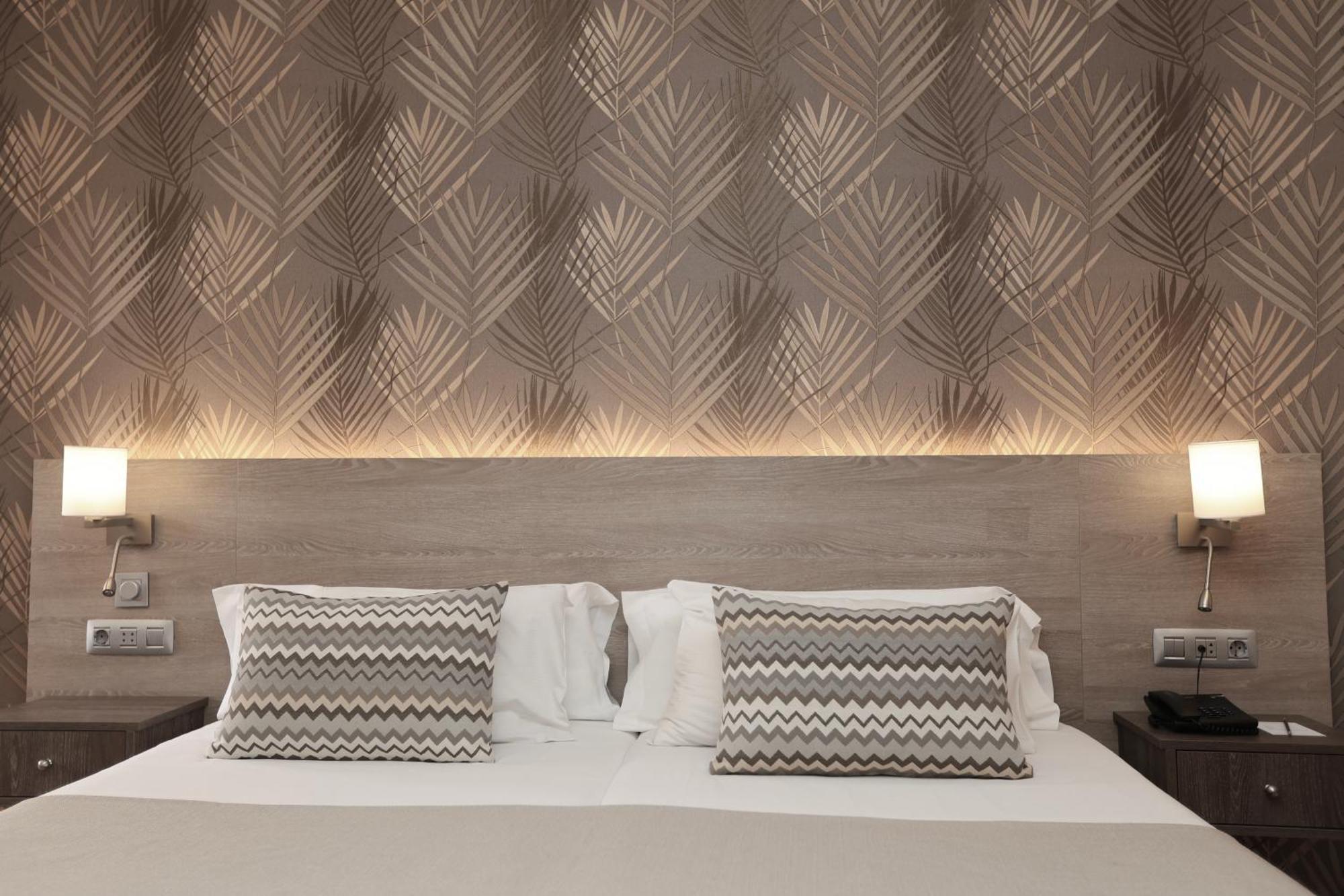 Double Room with Pool View,1681721013:JPEG