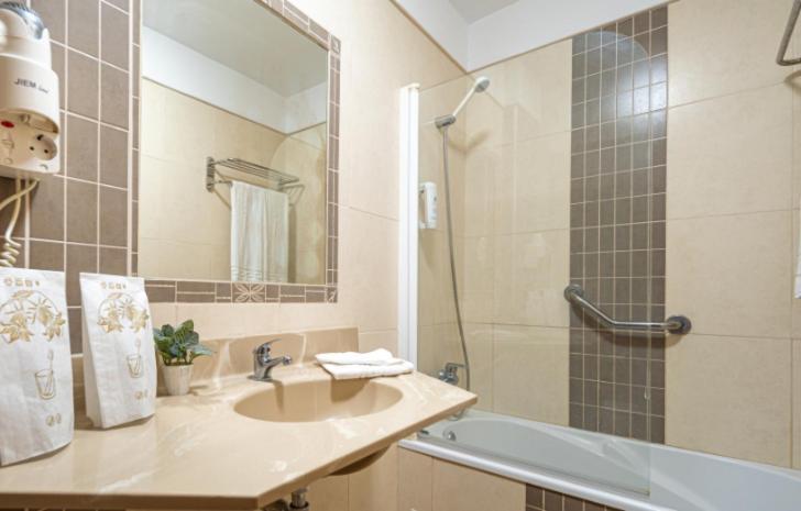 Quarto Twin