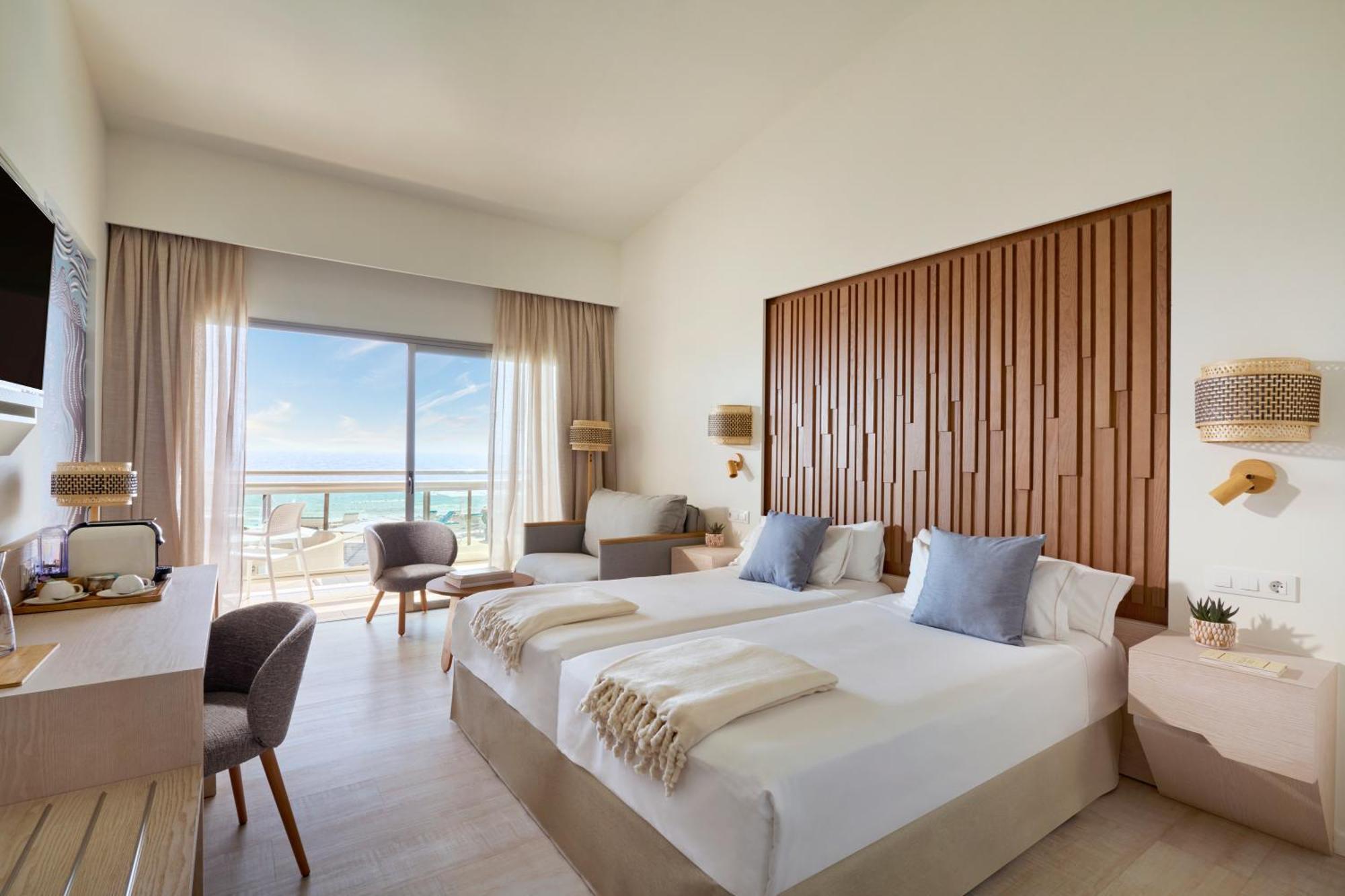Twin Room Sea View