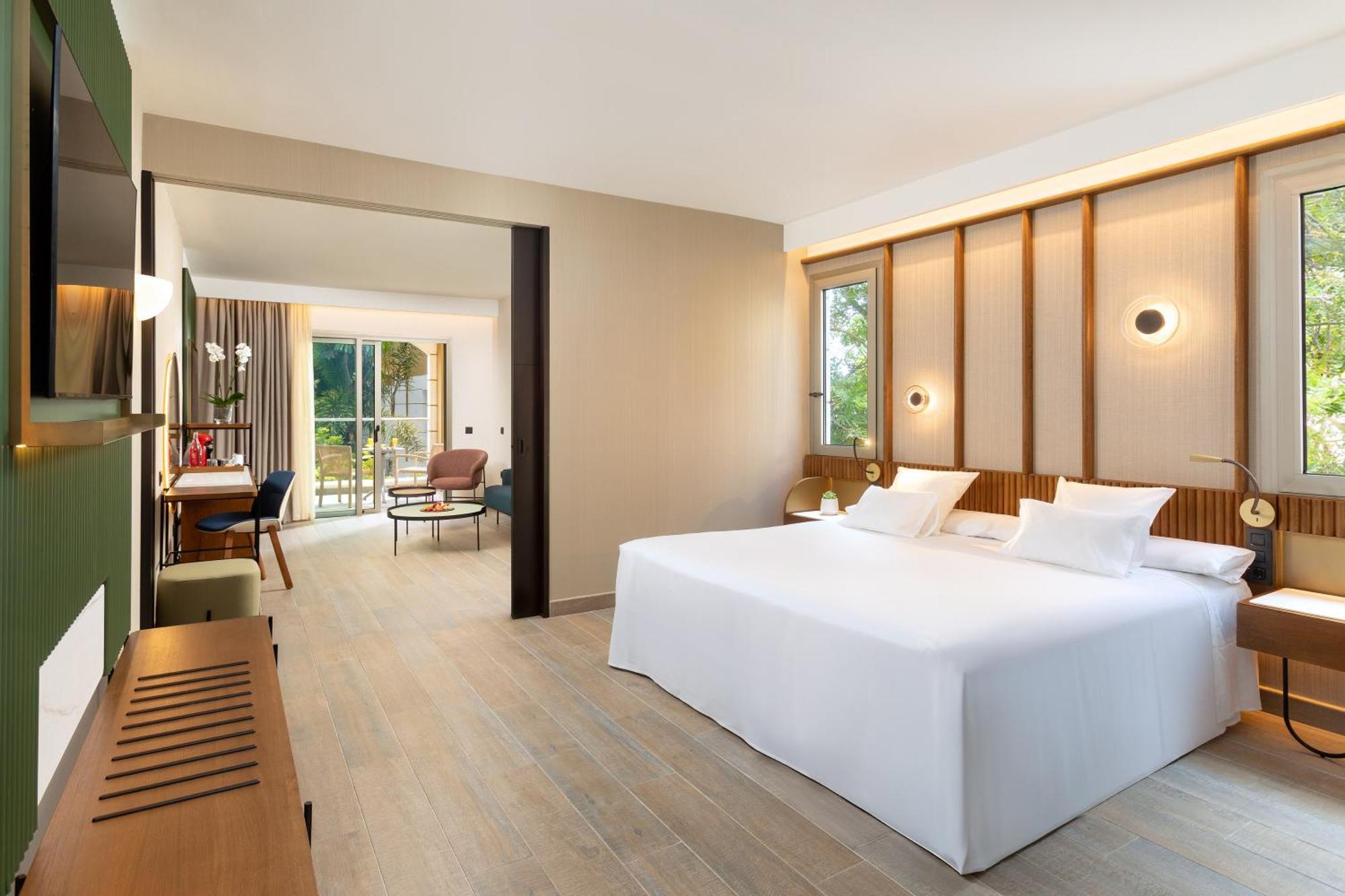 Junior Suite up to 12 Years Old