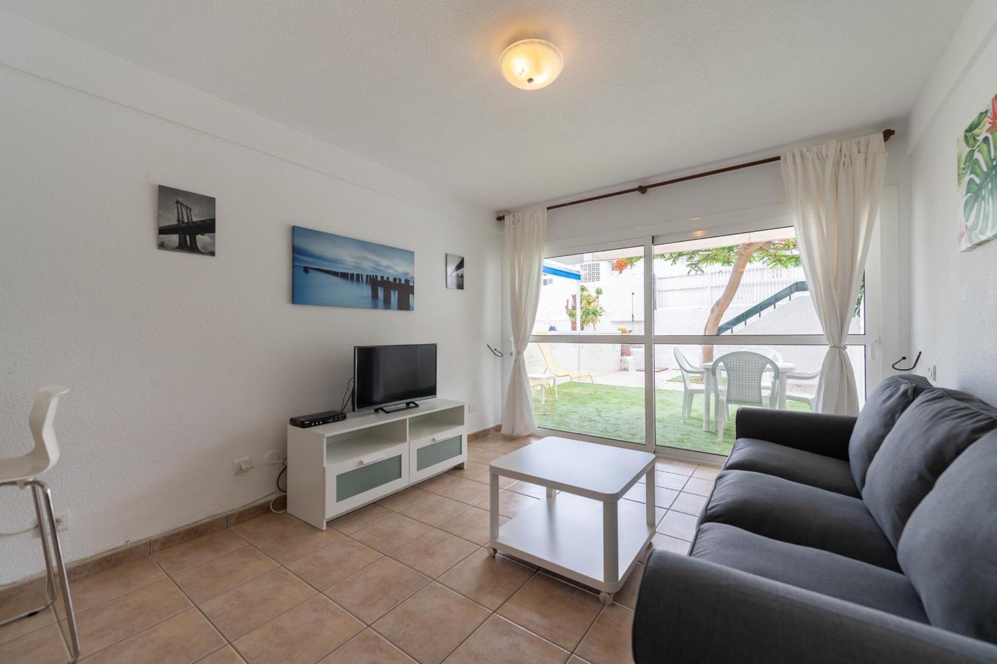 One-Bedroom Apartment with Garden,1743161108:JPEG