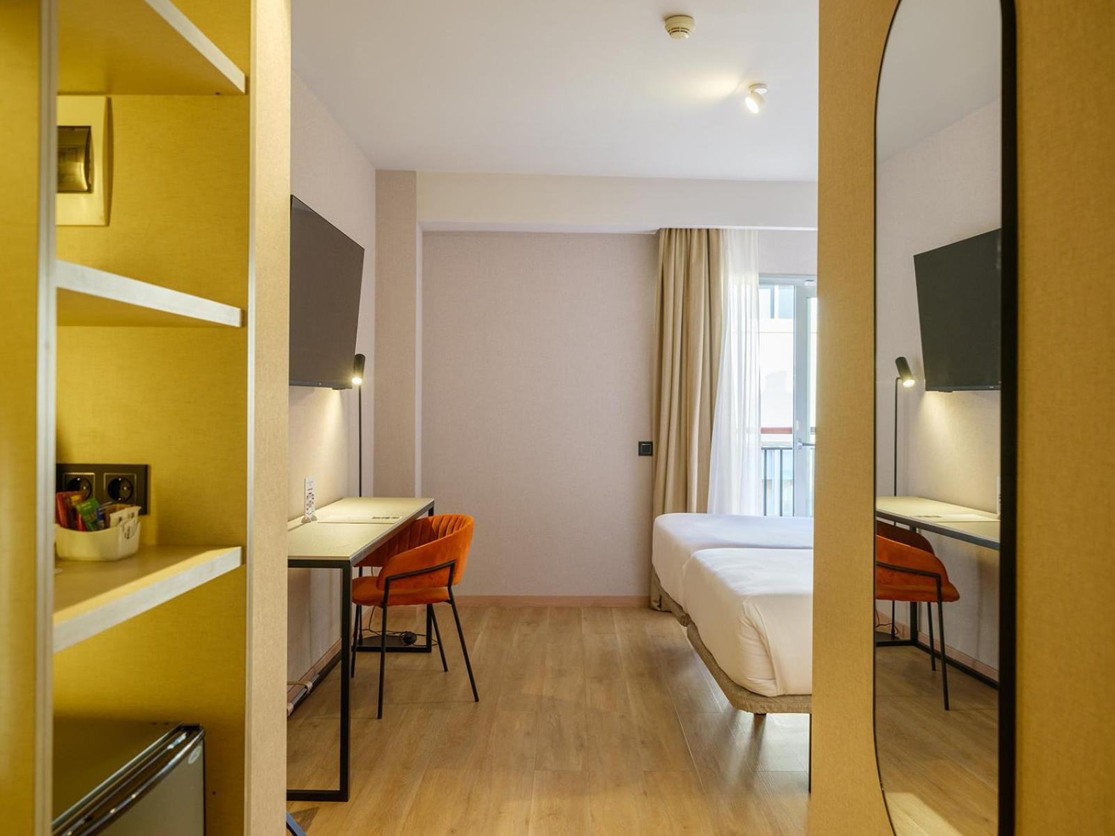 Deluxe Double Room Balcony
