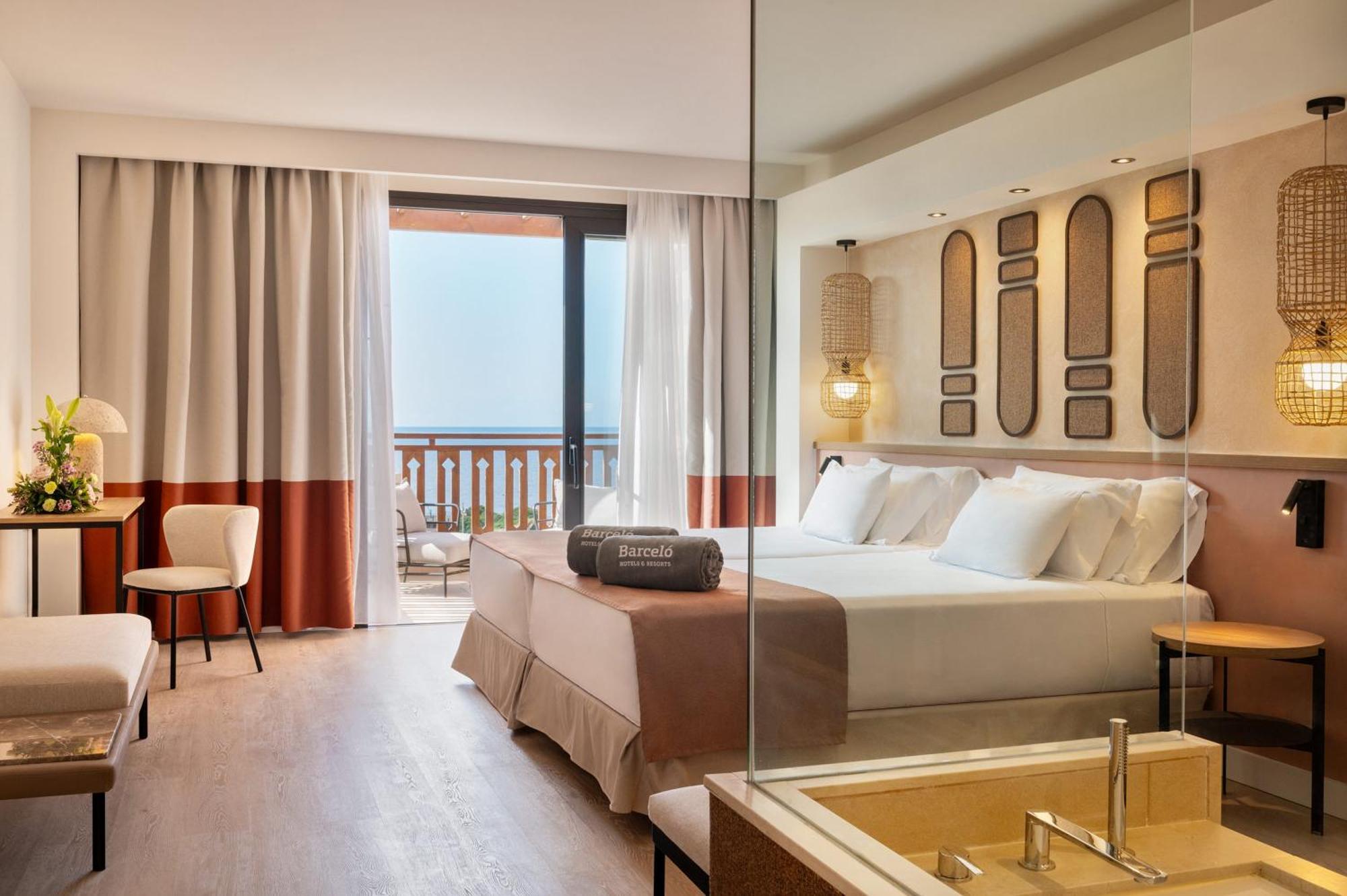 Habitación Doble Deluxe con vistas al mar