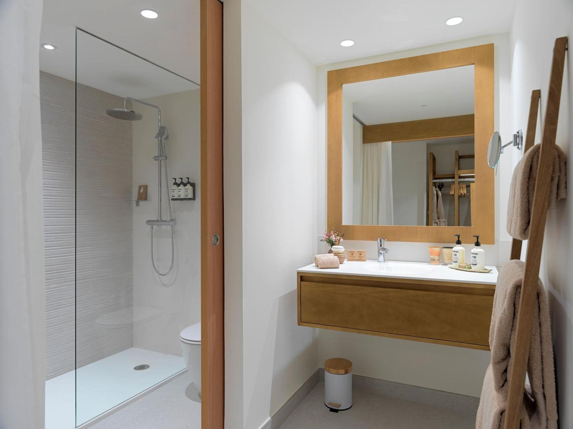 Habitación Premium con 2 dormitorios comunicados