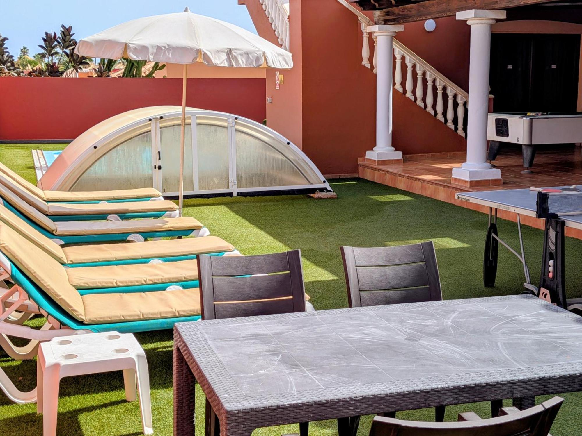 Three-Bedroom Villa Rodrigo