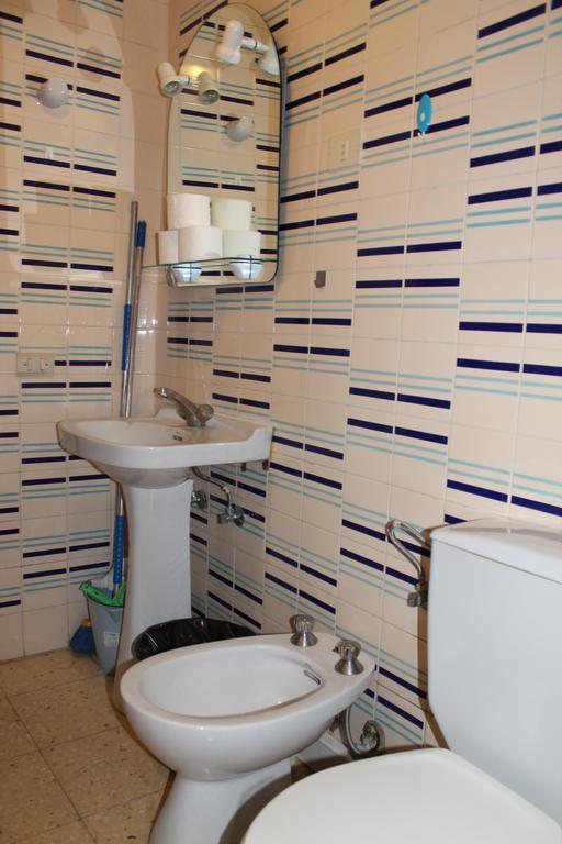 One-Bedroom Apartment (2 - 3 Adults),250646965:JPEG