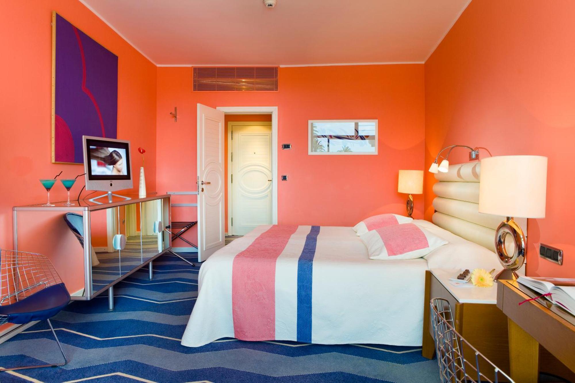 Twin Room with Sea or Pool Views