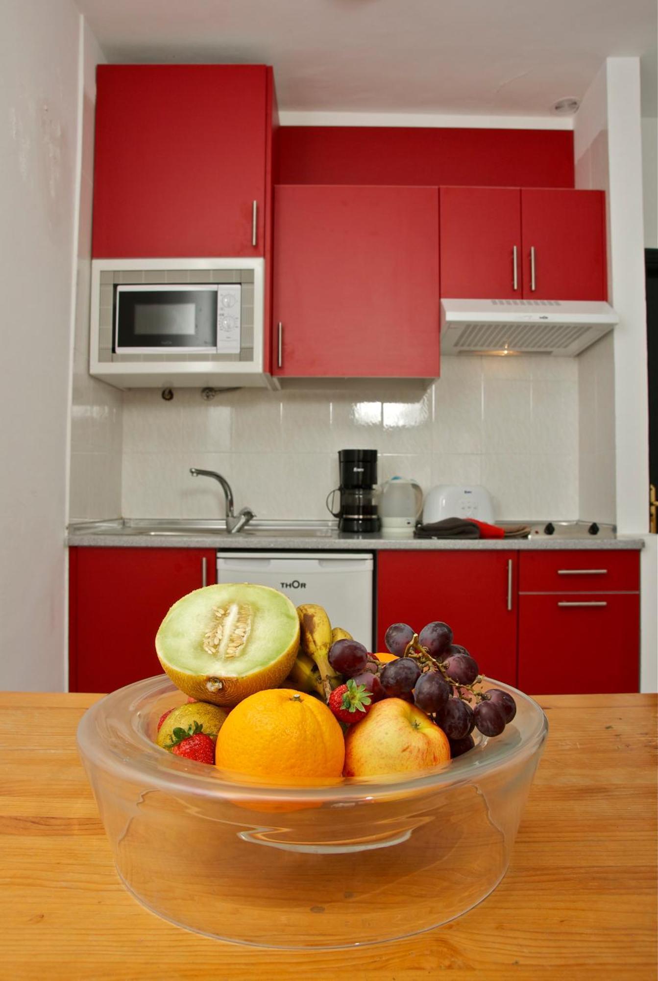 Apartamento de 1 dormitorio con vistas a la piscina (2-3 adultos)