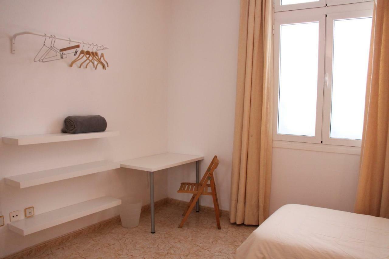 Bed in 4-Bed Mixed Dormitory Room