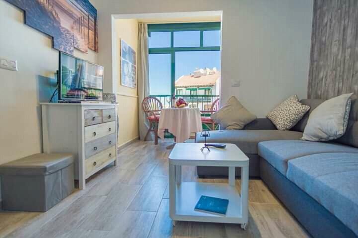 Apartamento com 1 Quarto