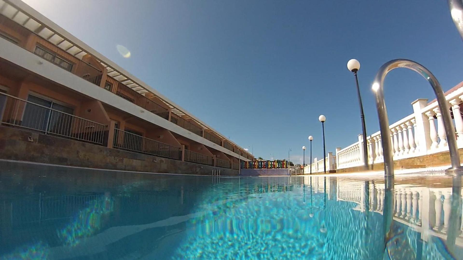 Apartamento con balcón