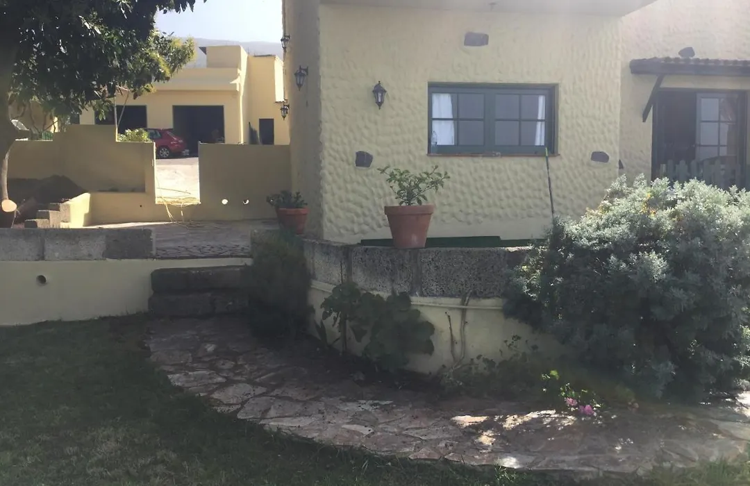 Casitas Las Uvas y las Viñas-1