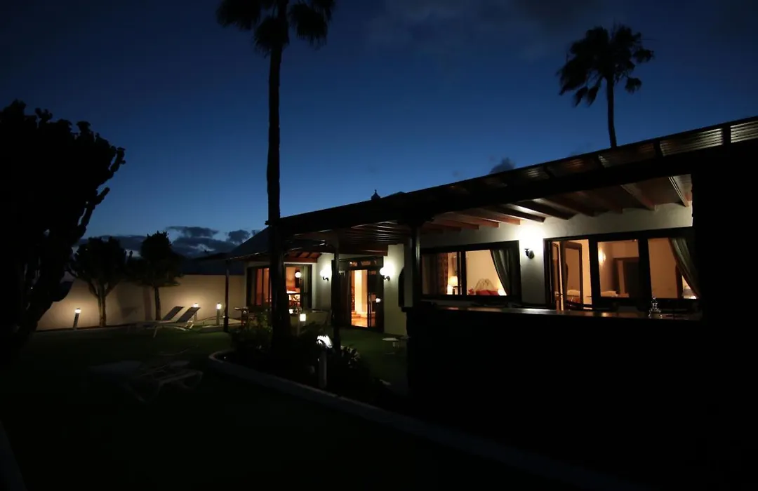 Villa Vista Del Mar - Oceanfront Luxury With Private Pool-1