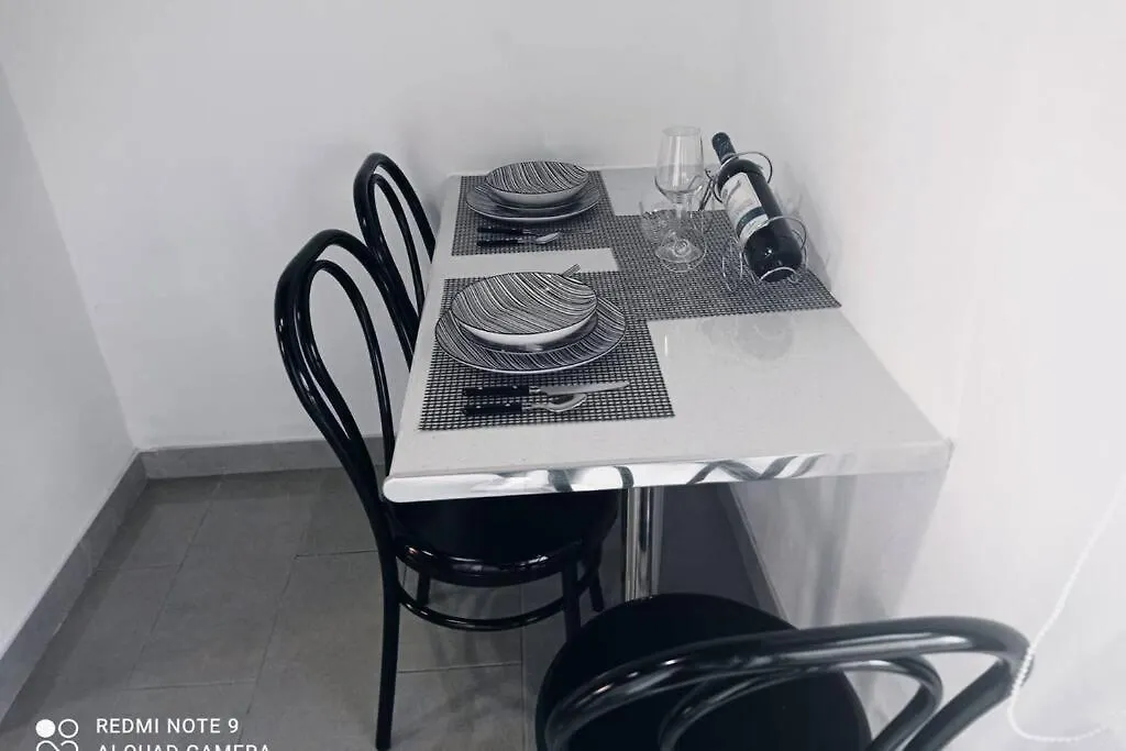 Ático moderno y tranquilo con todo el confort.-1