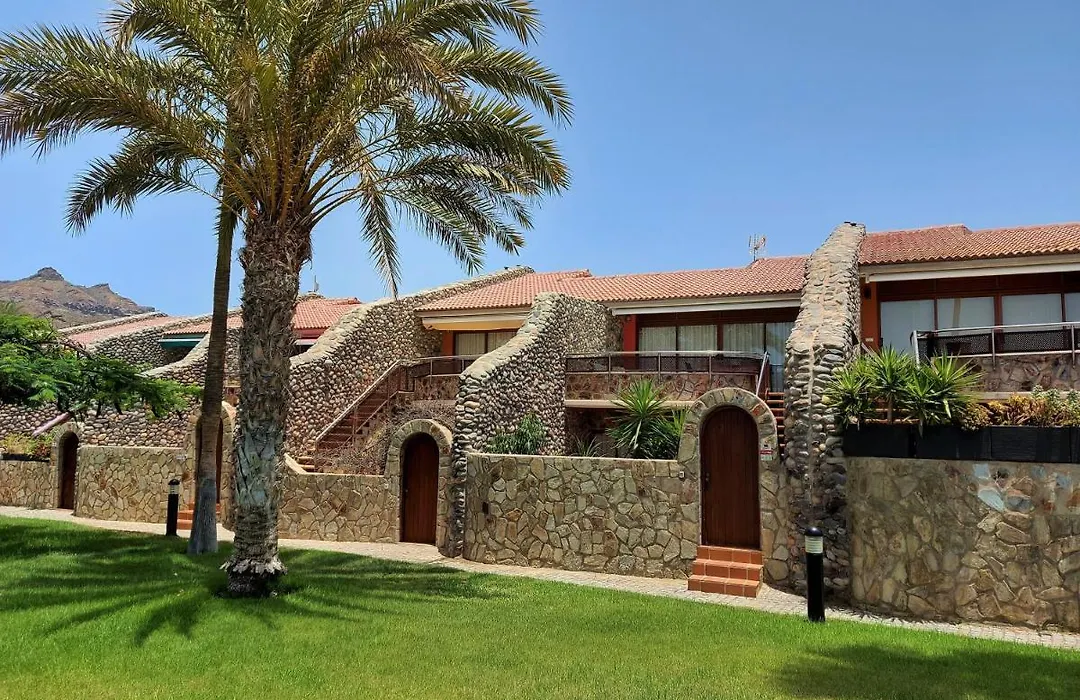 Casa Tauro Golf - Luxury Chalet With Sea View-1