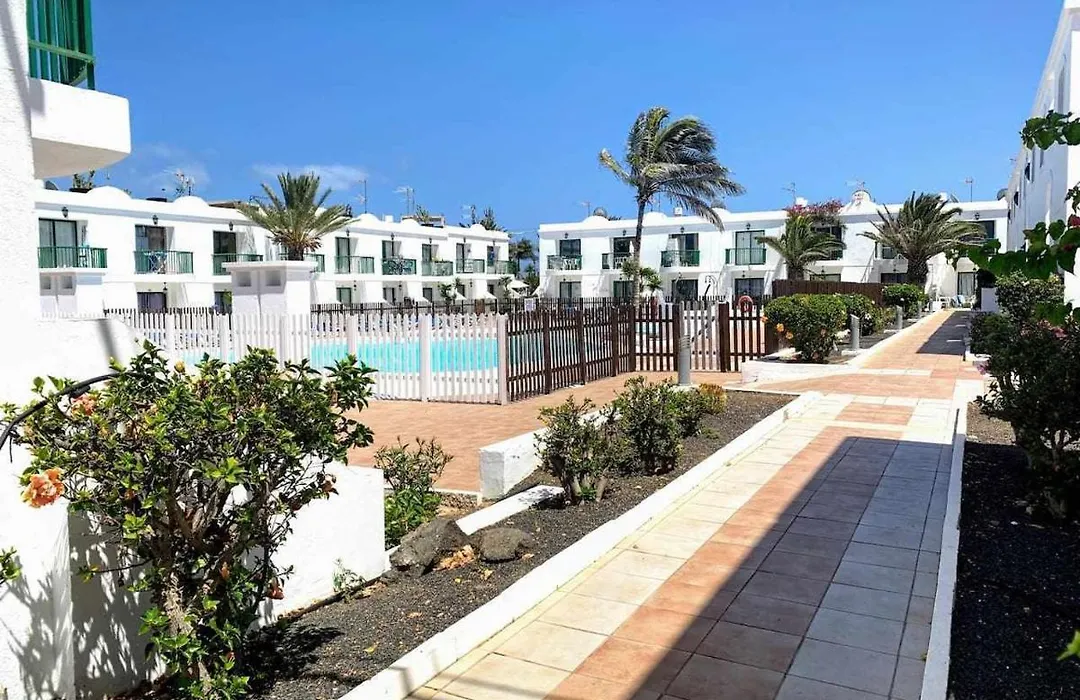 Armonia Pool View & Wi-Fi By Irent Fuerteventura-1