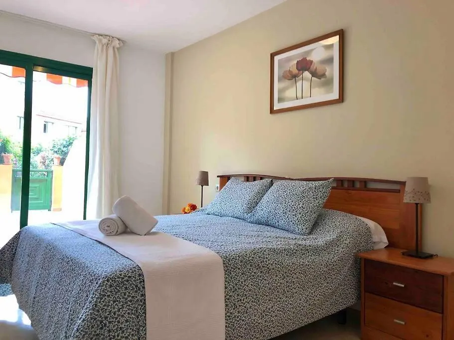 Ferienwohnung Luminoso Apartamento Con Piscina Y Parking-1