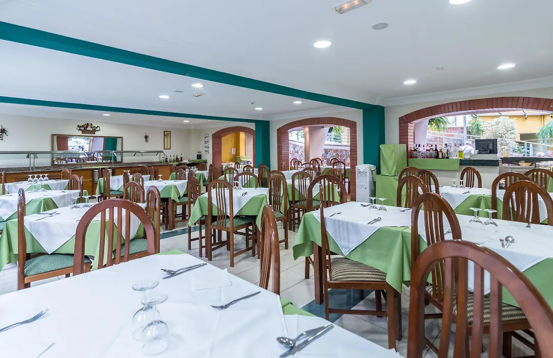 Apartamentos La Carabela-1
