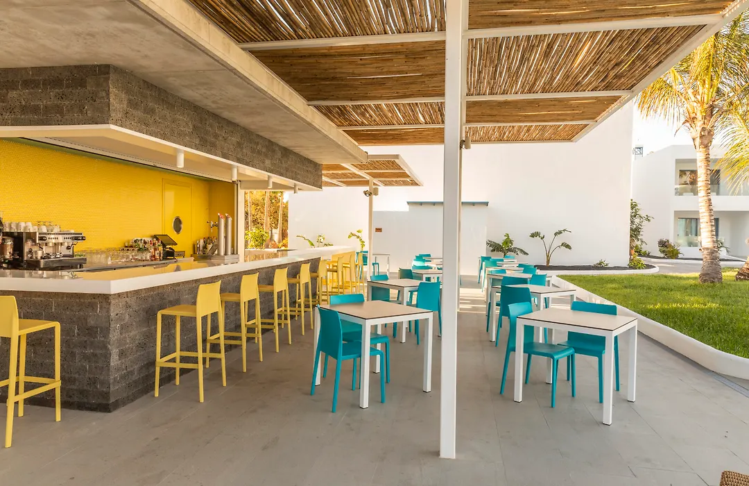 Oasis Lanz Beach Mate-1