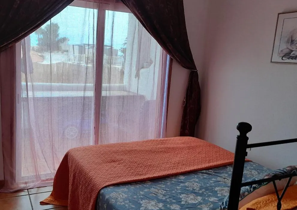 Marina Palace-1