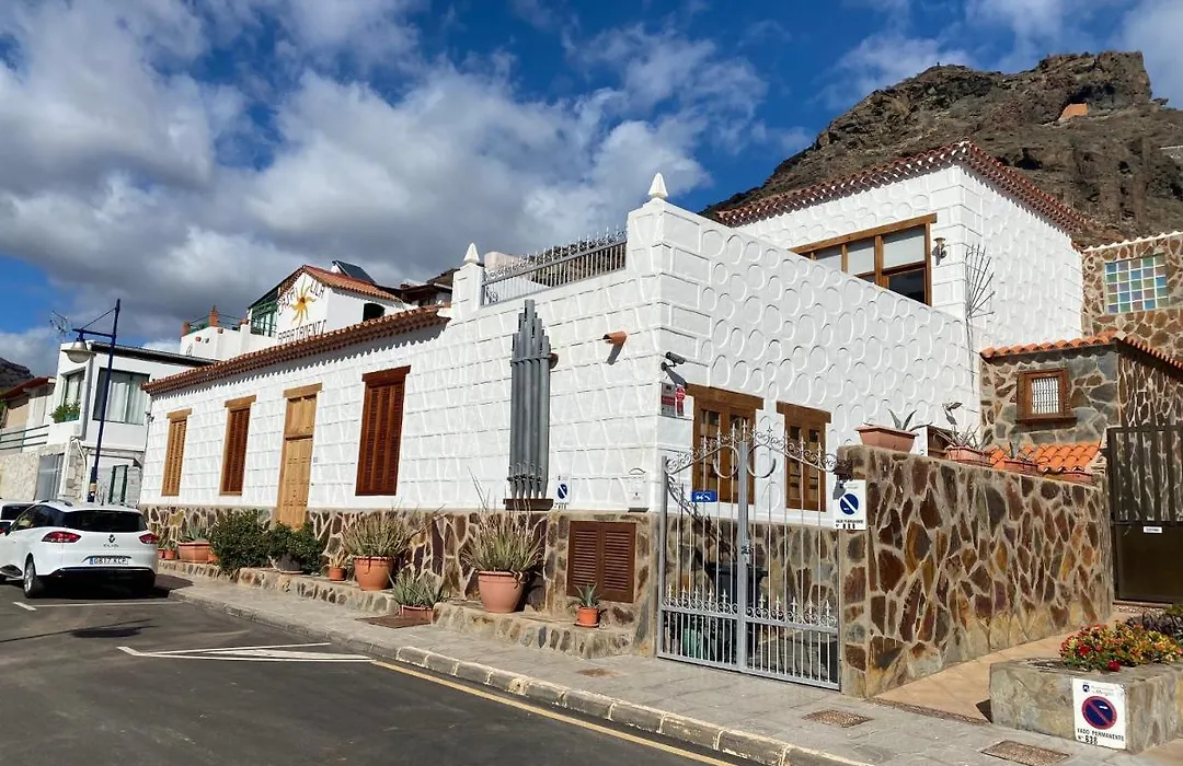 Beautiful Beach House In Traditional Canarian Style-1