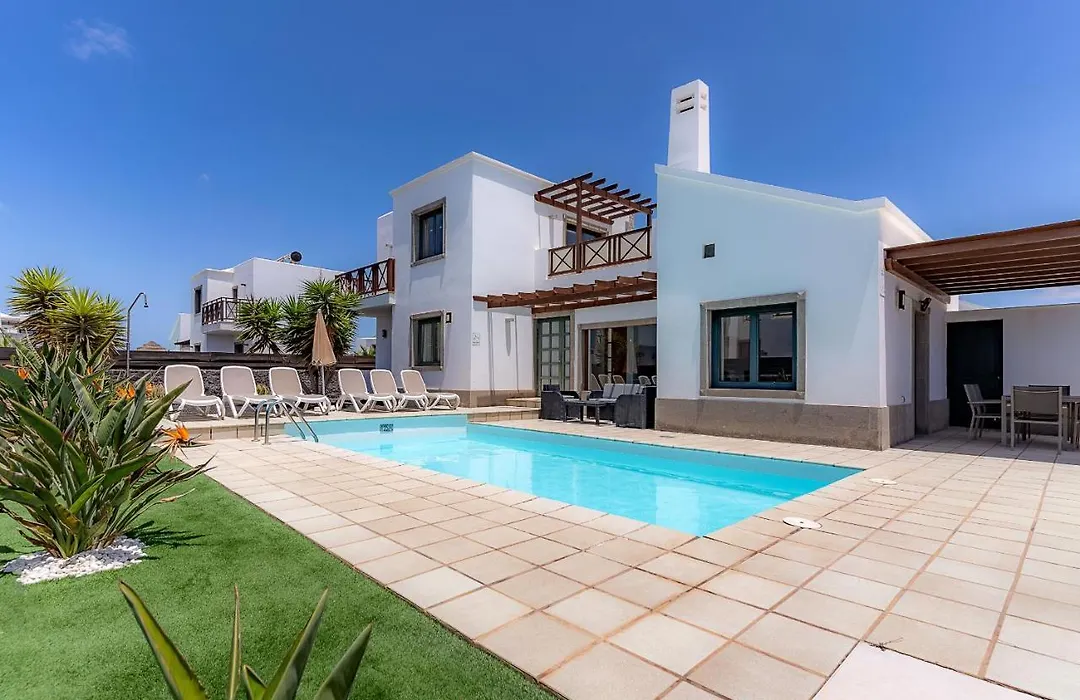 Villas Camelot By Escape Home-1