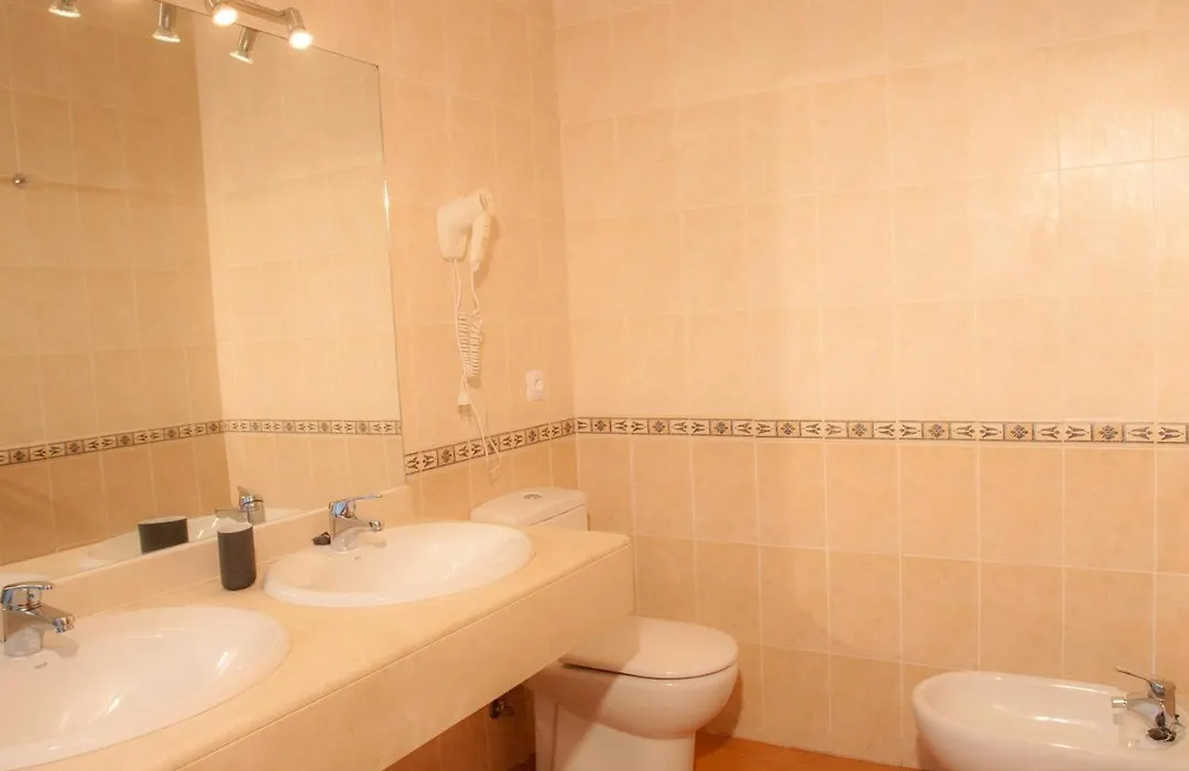 El Jardin De Juanita - Rooms-1