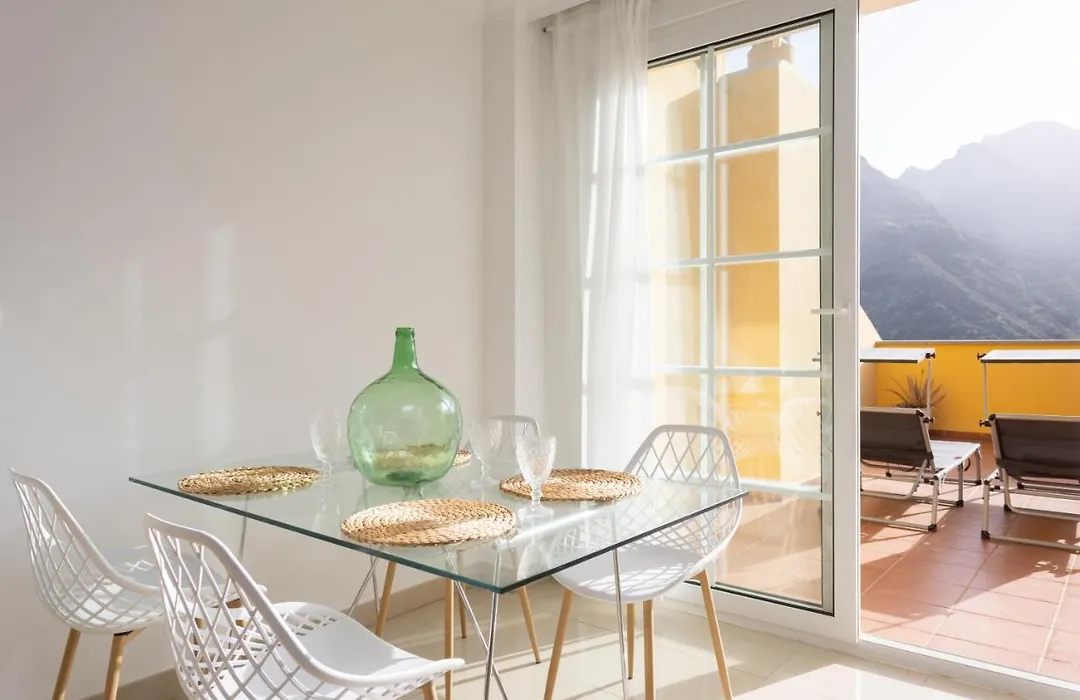 Home2Book Amazing Views Duplex Dos Hermanos-1