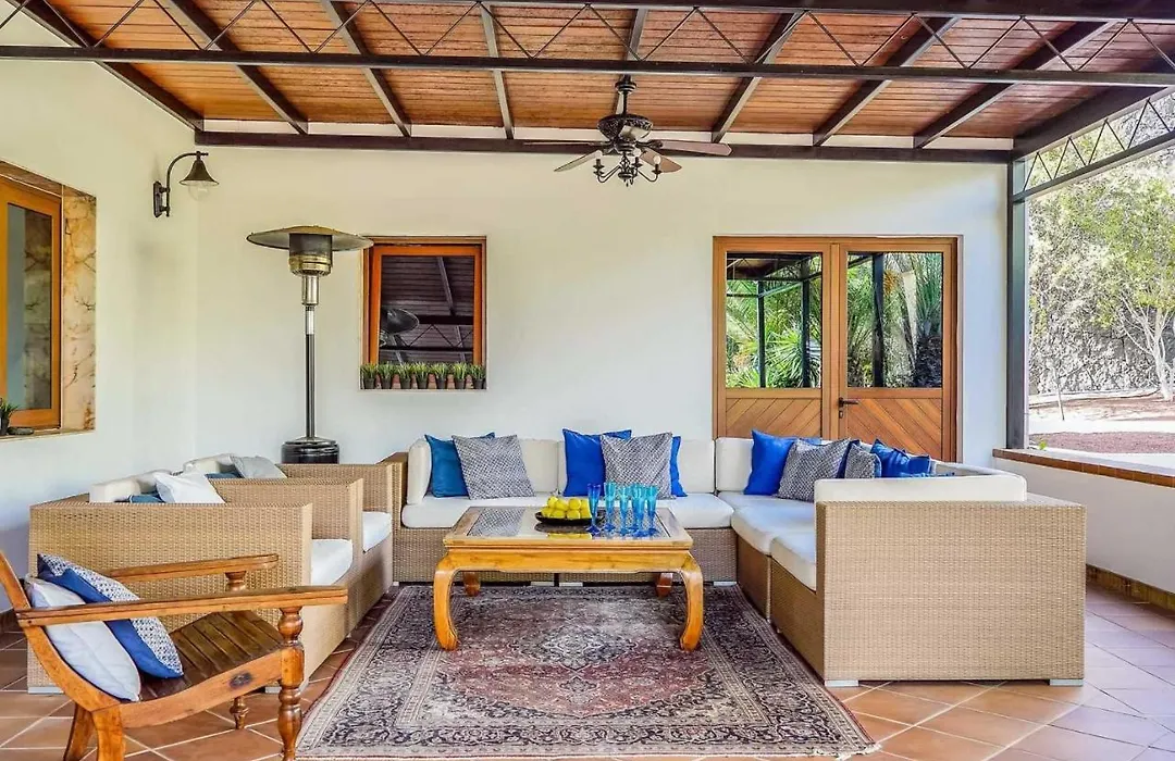 Palmeras Villa-1