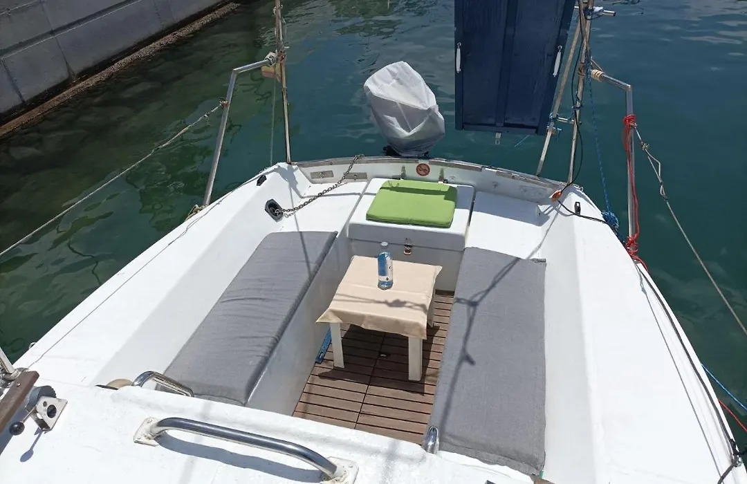 Lanza Boat-1