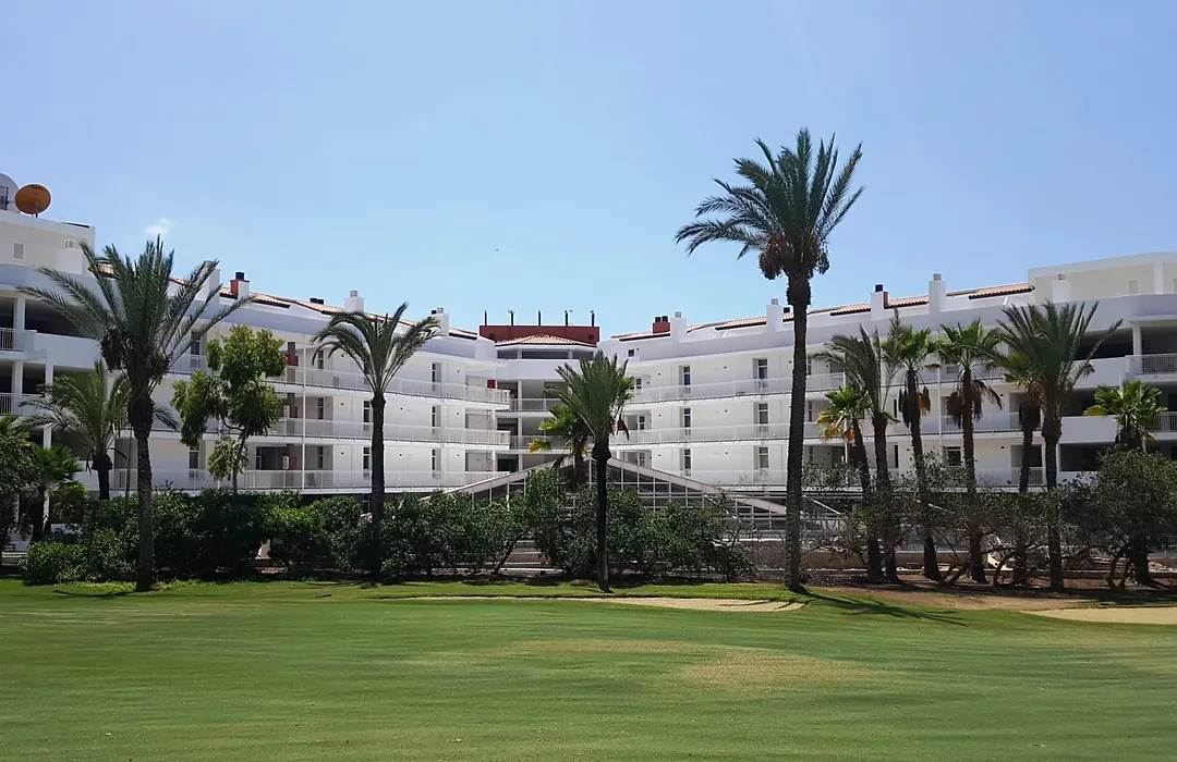 Gara Suites Golf&Spa-1
