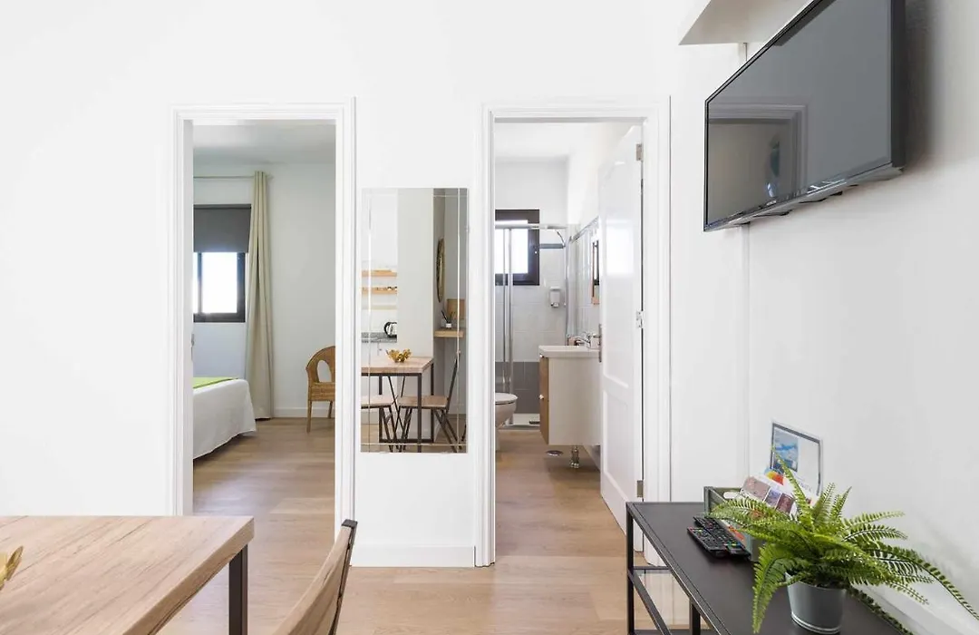 Mahostly Apartamento Comillas SE-1