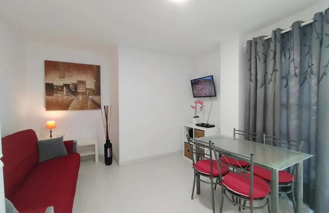 Nice Apartment With Balcony, Central, Wifi-1